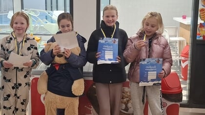 Gabriëlschool uit Putten gaat er met de eerste prijs in het schoolzwemkampioenschap vandoor
