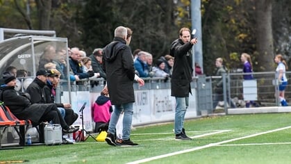 DVS’33 krijgt tik van Sparta; trainersruil tussen Hendriks en Van Hunenstijn lijkt niet op handen