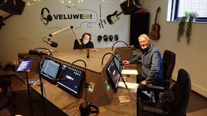 Vrijwilliger en ‘muziekgek’ Ab de Haas heeft passie voor wereldmuziek en radioprogramma El Mundo: ‘Positieve bijdrage aan gemeenschap’