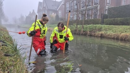 Zoektocht in Houtense sloten naar gestolen miskelken blijft zonder resultaat