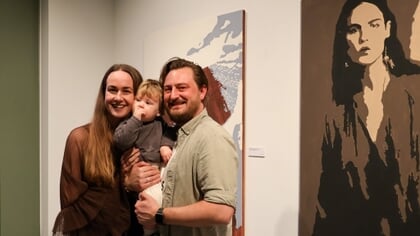 Harderwijkse Sarah Vrieling staat na wachttijd van anderhalf jaar met eigen werk in Stadsmuseum: ‘Een heel mooie kans’