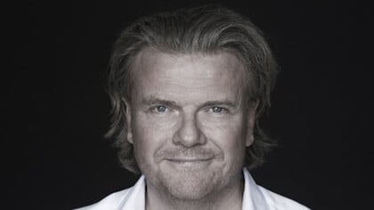 Zanger en acteur Bas Ragas naar PodiumPlantage in Harderwijk met voorstelling Wees niet bang