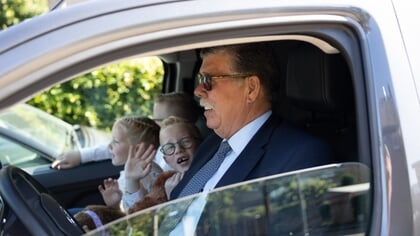 ‘Opa Jan’ uit Renswoude is een lichtpuntje voor rouwende families