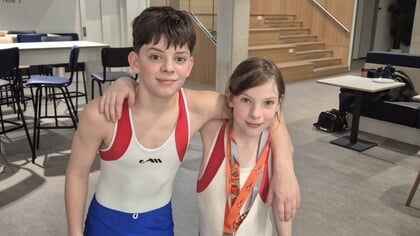 Ermelose turners Prinsen en Van de Bunt behalen podiumplaatsen