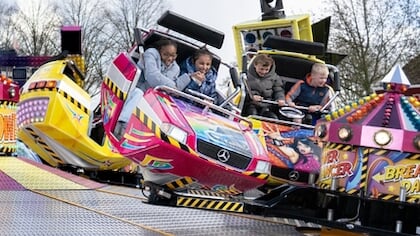 Jeugd geniet volop van kermis in Woudenberg