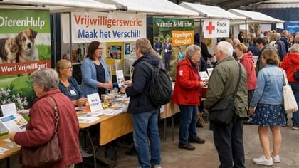 Vrijwilligersmarkt in Ermelo brengt organisaties en inwoners samen: ‘Het is een kans om te netwerken’