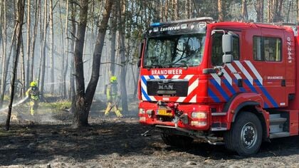 Vorige week nog woedde er ook in onze gemeente een grote brand. Op militair oefenterrein tussen Ede en Otterlo legde het vuur toen zo’n 2 tot 3 hectare natuur in de as