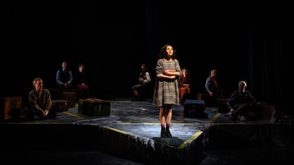 Je, Anne brengt dagboek Anne Frank naar Harderwijk