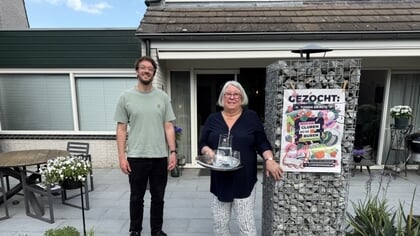Harderwijk ‘gluurt’ weer bij de buren en zoekt gastvrije tuinen: ‘Cultuur in de wijk brengen’
