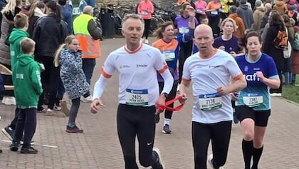 Hardloopclinic van Running Blind Ermelo; want ondersteunen betekent een wereld van verschil voor blinden en slechtzienden