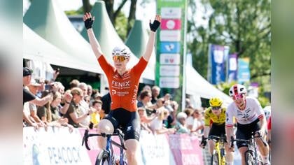 Topfavoriete Charlotte Kool wint Veenendaal-Veenendaal: ‘Altijd vertrouwd op de sprint’