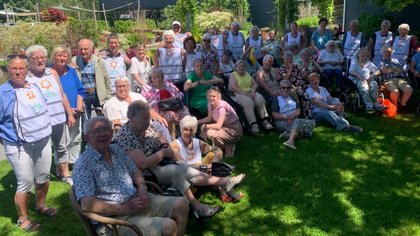 Lezersfoto: samen genieten tijdens de Zonnebloemweek