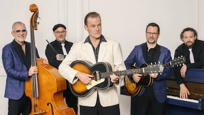Terug naar de jonge Elvis Presley bij Poppodium Estrado in Harderwijk