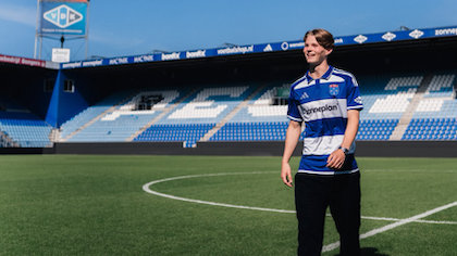 Eerste profcontract voor Harderwijker Van der Wal bij PEC Zwolle