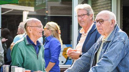 Legends van VVOG hopen dat hun club weer de stap naar de divisie kan maken; Hierden opent nieuw kunstgrasveld