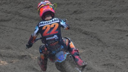 Ermelose motorcrossers in actie tijdens finales in Valkenswaard