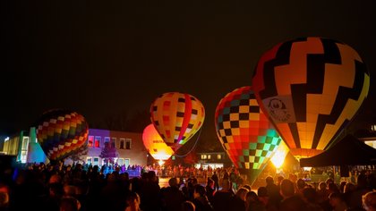 Licht en sfeer in centrum van Putten met magisch lichtfeest NightGlow