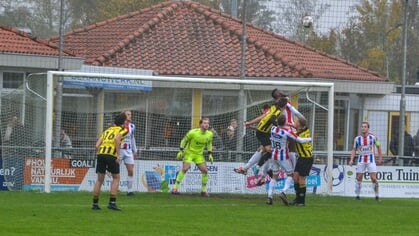 Late vrije trap nekt Tholense Boys; Zes goals in halfuur bij SPS