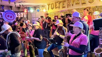 Toeterfeest Langeweg al 35 jaar een traditie