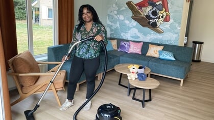 Op de werkvloer bij facilitair medewerker Whitney: ‘Het werk dat wij doen wordt vaak onderschat’