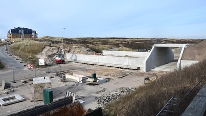 Contouren zandbrug Kogerstrand zichtbaar