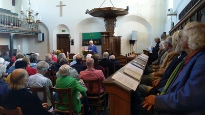 Volle kerk voor dienst ‘op sien Tessels’