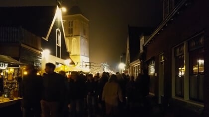 Veelzijdige Kerstmarkt brengt kleur op grauwe zaterdag
