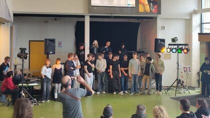 De schoolfoto: ‘uit de kunst’ op de OSG