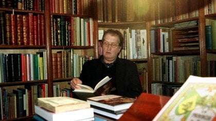 El Hamidi deelt graag uit, maar zijn Komrij-these klopt historisch van geen kant