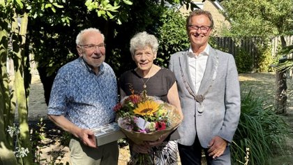 Sjef (87) en Els (88) vieren diamanten huwelijk: ‘We zagen elkaar om de veertien dagen’