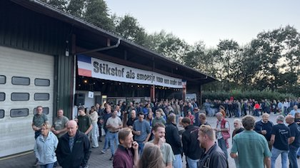 Veel zorgen tijdens drukbezochte informatieavond in Laren: ‘Brief van Van Essen moet van tafel’
