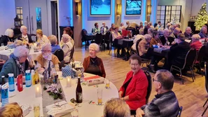 Gezellige kerstmiddag voor alleenstaande ouderen uit Schaijk en Reek