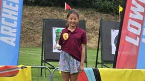 Weer eerste plaats voor Schaijkse handboogschutter Alisa Witte